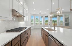556 Lockhart Street, Waxahachie, TX 75165