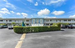 4111 NE 21st Way, Lighthouse Point, FL 33064