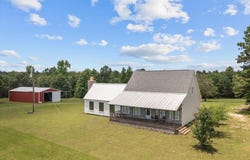 656 Vineyard View Trail, Grapeland, TX 75844
