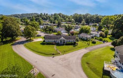300 Riverside Drive, Clinton, TN 37716