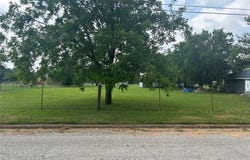 209 W Church, Olney, TX 76374