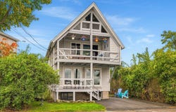 20 Wentworth Terrace, Dover, NH 03820