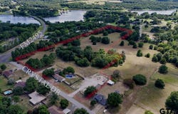 2382 Crystal Dr, Athens, TX 75752