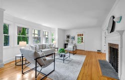 9 Chelsea Drive, Port Washington, NY 11050