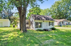 244 E Elm Street, Elsie, MI 48831