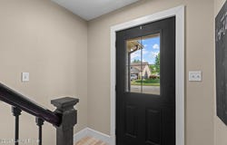 508 Auburn Oaks Dr, Louisville, KY 40214