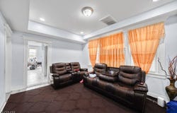 18 Eliis Ave, Irvington Twp., NJ 07111-4211