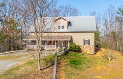 4061 Fox Hunters Lane, Sevierville, TN 37876