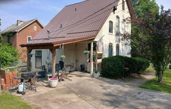 1032 Beatty Avenue, Cambridge, OH 43725