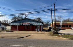 2503 W Oak St, PALESTINE, TX 75801
