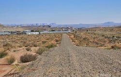 25 W Quill, Big Water, UT 84741