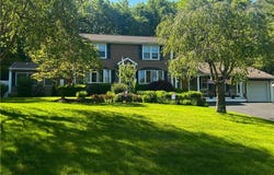 18 Elizabeth Ann Drive, Johnston, RI 02919