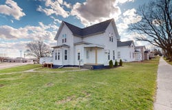 413 W CEDAR ST, Cherokee, IA 51012