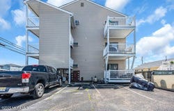 202 Lincoln Avenue, Seaside Heights, NJ 08751