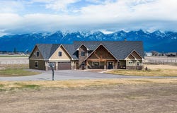 1250 Moon Bow Loop, Kalispell, MT 59901