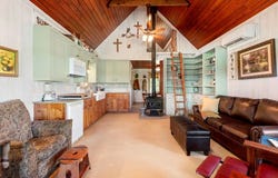 2797 County Road 3732, Wolfe City, TX 75496