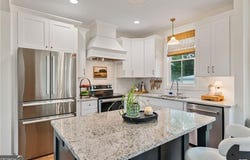 225 E Underwood, Cleveland, GA 30528