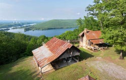 244 County Road 224, Dutton, AL 35744