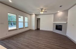 114 Seminole Cove, Lake Kiowa, TX 76240
