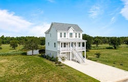 1716 Cravens St., Georgetown, SC 29440