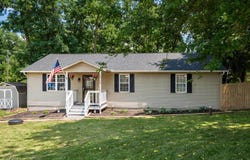 13376 Maple Rd NE, Thornville, OH 43076