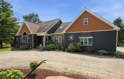1737 E 1700 N Road, Watseka, IL 60970