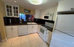 900 Colony Point Cir 407, Pembroke Pines, FL 33026