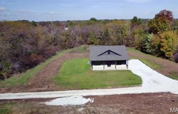 17582 Monroe Rd. 675, Perry, MO 63462