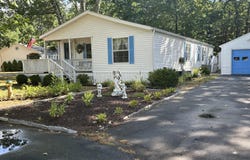 17 Chickadee Drive, Alfred, ME 04002
