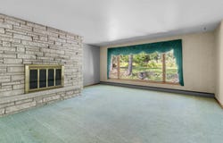306 Fenway Ter, Manitowoc, WI 54220