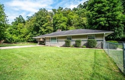 3379 Woodville Drive, Huntington, WV 25701