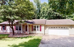 566 Lake Shore Drive, Willard, OH 44890