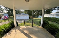 29589 Shaker Drive, Wickliffe, OH 44092