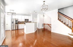42203 SHORECREST Terrace, ALDIE, VA 20105