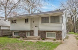 1516 Nazareth Road, Kalamazoo, MI 49048