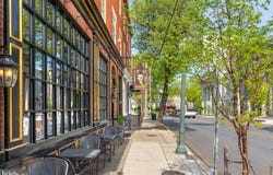 319 N BROAD STREET, LITITZ, PA 17543