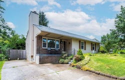 404 Woodcrest Place, Lexington, KY 40517