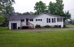 10 Stevens Street, Norway, ME 04268
