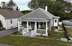506 Hawes St, New Bedford, MA 02745