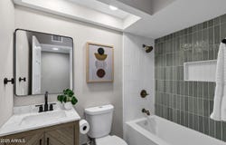 11052 N 10TH Place, Phoenix, AZ 85020