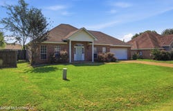 218 Holmar Drive, Brandon, MS 39047