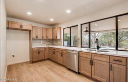 1700 S Ceylon Place, Tucson, AZ 85748