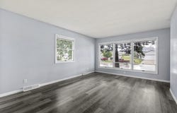 8632 Broadway Dr, Sturtevant, WI 53177