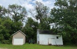 8113 SW 158th Street, Ellendale, MN 56026