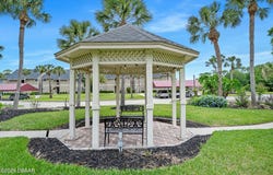 41 Magnolia Drive S, Ormond Beach, FL 32174