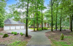 394 Wheeler Creek, Maysville, GA 30558