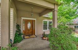 135 Princeville Drive, Eagle Point, OR 97524
