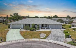 204 CACTUSFLOWER LANE, SUN CITY CENTER, FL 33573
