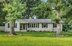 1005 Keylon St, Manchester, TN 37355