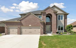 23772 Koszuta Avenue, Flat Rock, MI 48134
